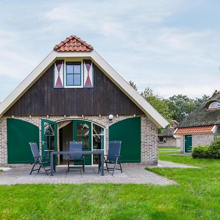 Amazing Home In Ijhorst With Kitchen Eksteriør bilde