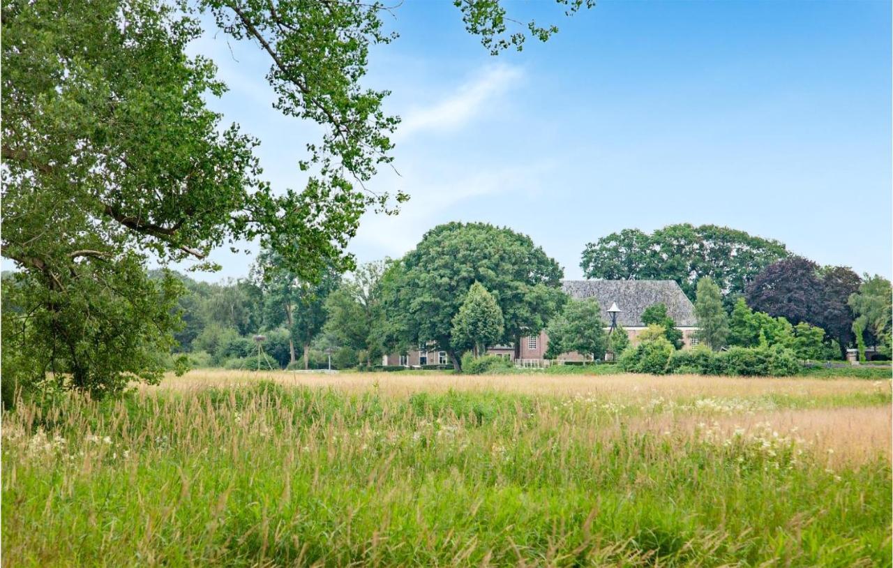 Amazing Home In Ijhorst With Kitchen Eksteriør bilde